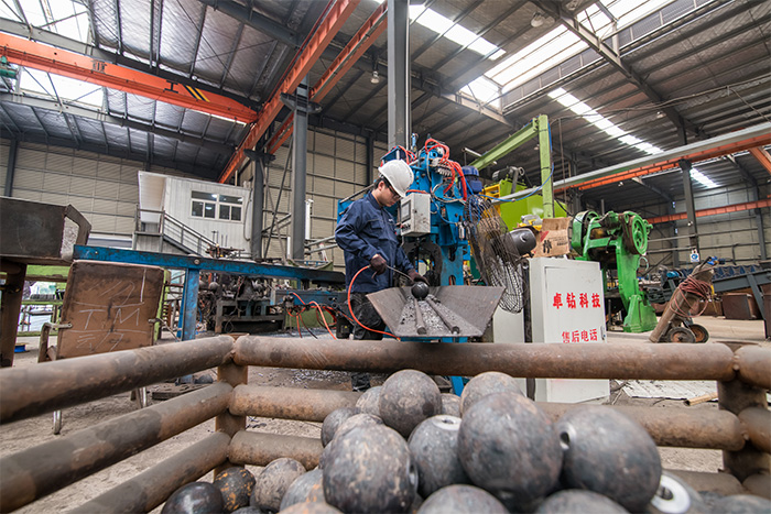 静安网架配件-螺栓球加工车间